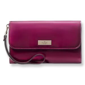 NWT Kate Spade Medium Boxed Flap Kenzie Wristlet